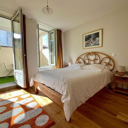 Escapade Vintage Avec Terrasse En Centre Historique Apartment ลาโรแชล ภายนอก รูปภาพ