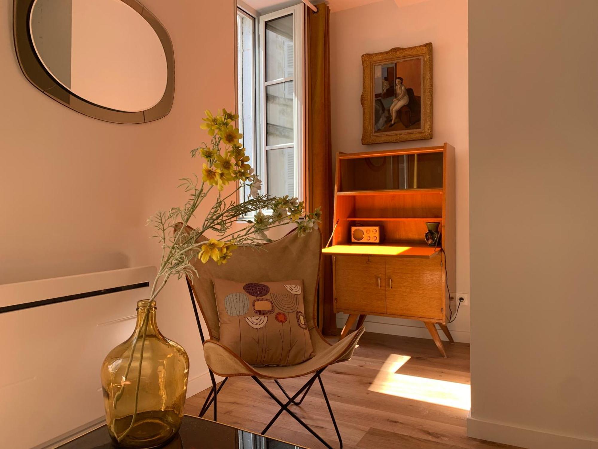 Escapade Vintage Avec Terrasse En Centre Historique Apartment ลาโรแชล ภายนอก รูปภาพ