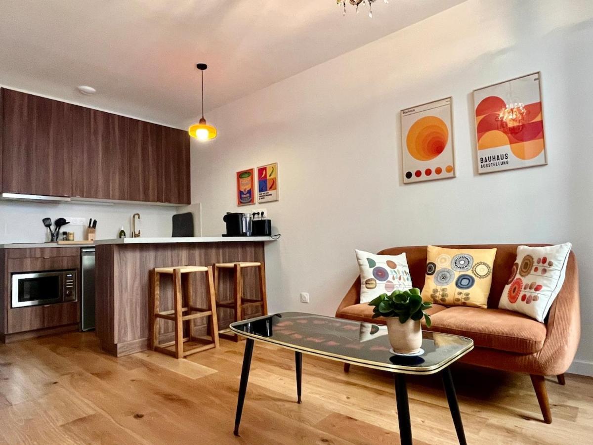 Escapade Vintage Avec Terrasse En Centre Historique Apartment ลาโรแชล ภายนอก รูปภาพ